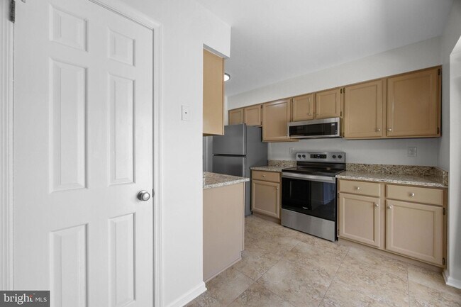 Building Photo - 1260 Masters Dr