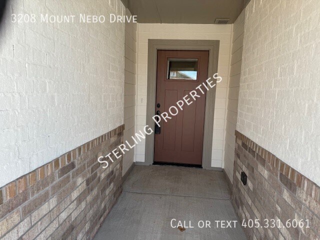Building Photo - 3208 Mt Nebo Dr