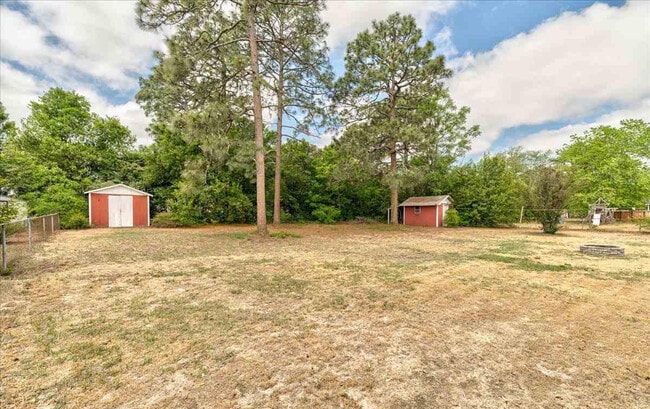 Building Photo - 1007 Greenleaf Rd