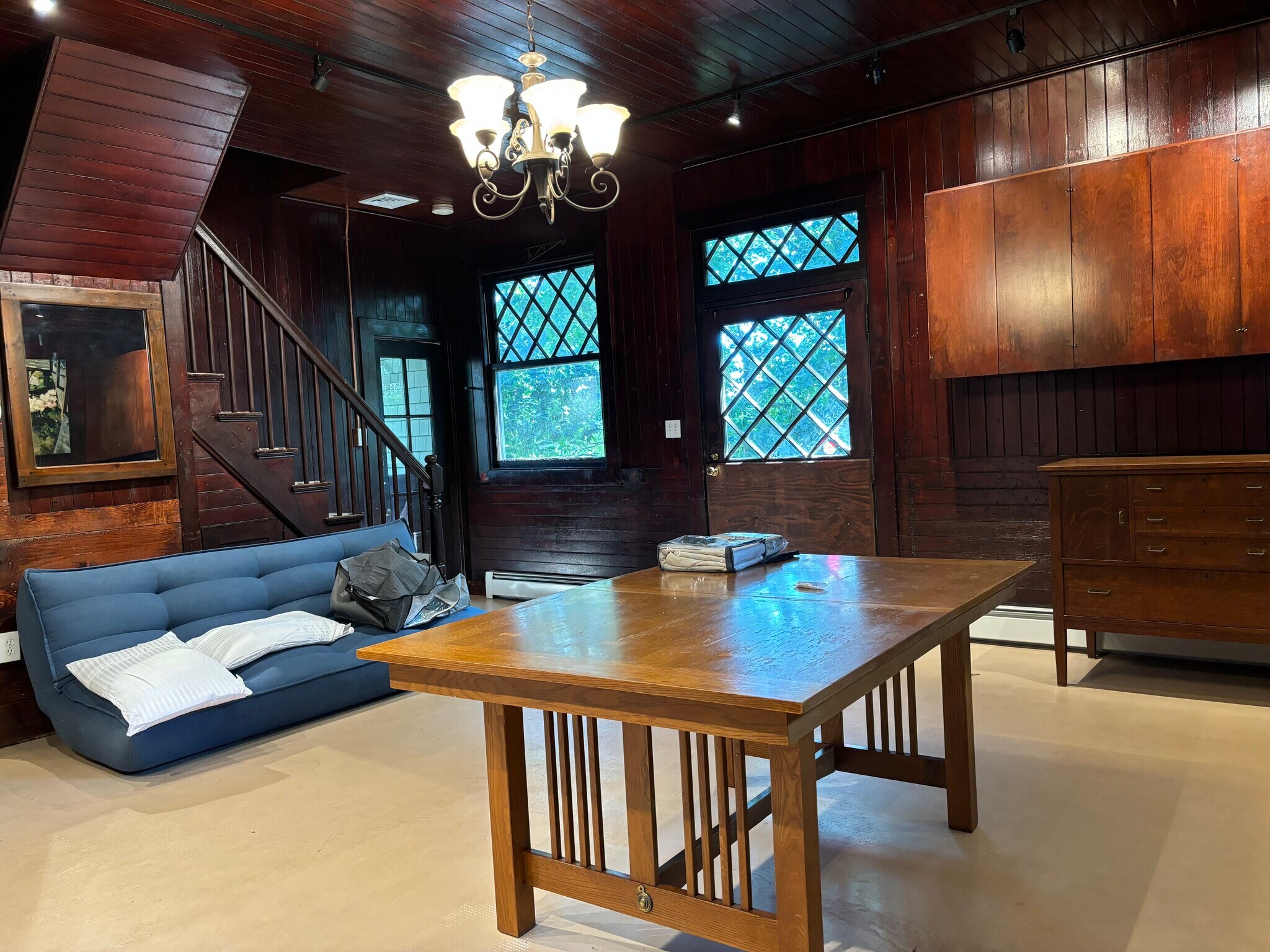 Building Photo - 50 Edgehill Rd