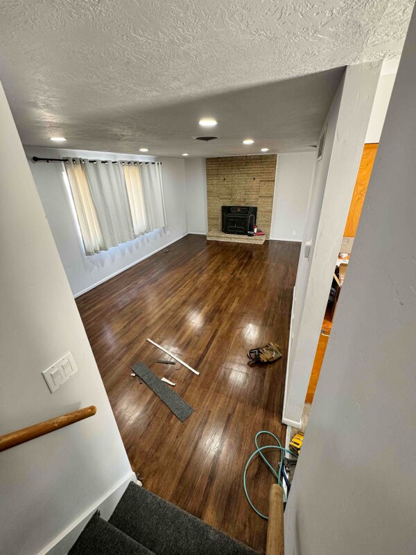 Building Photo - 397 Isgreen Cir