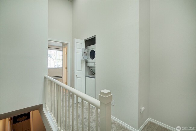 Building Photo - 2bd/2.25ba Bothell Townhome