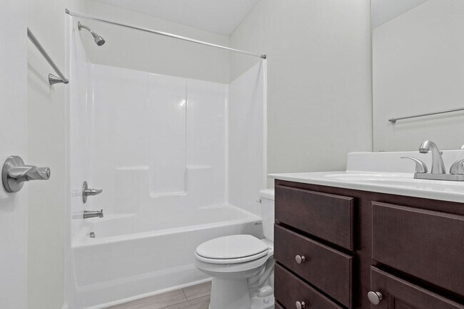 Building Photo - 512 Pate Dr