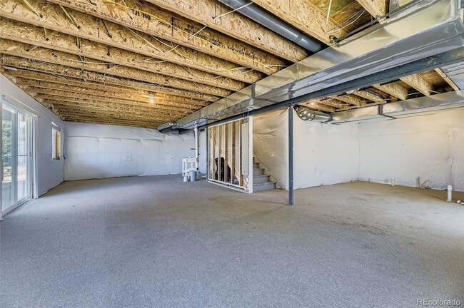 Building Photo - 5983 S Ider St