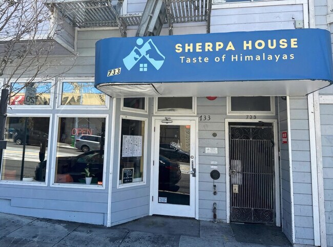 Building Photo - 2208 18th Ave