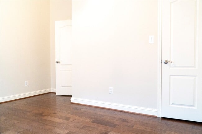 Building Photo - 1419 Colorado St