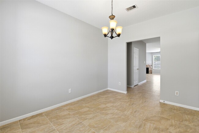 Building Photo - 1107 Northgate Springs Dr