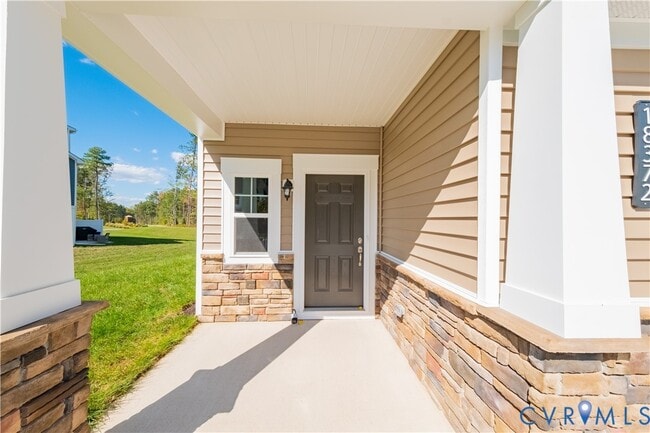 Building Photo - 18372 Palisades Ct