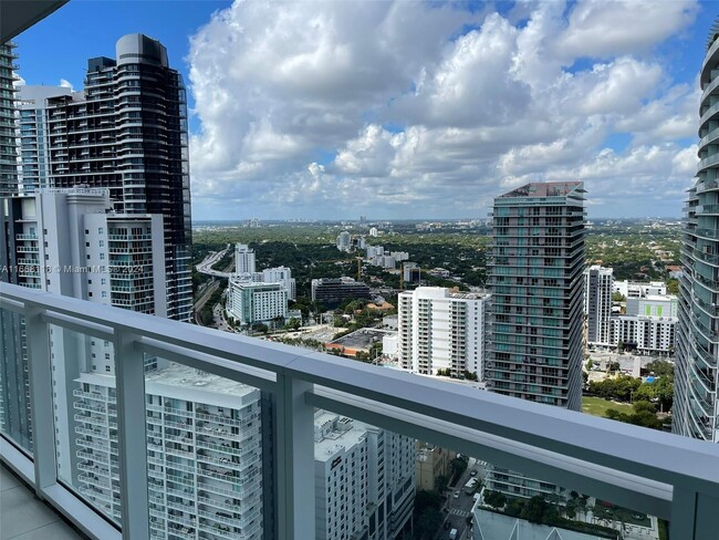 Building Photo - 1080 Brickell Ave