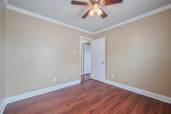 Building Photo - 5731 Coastal Way