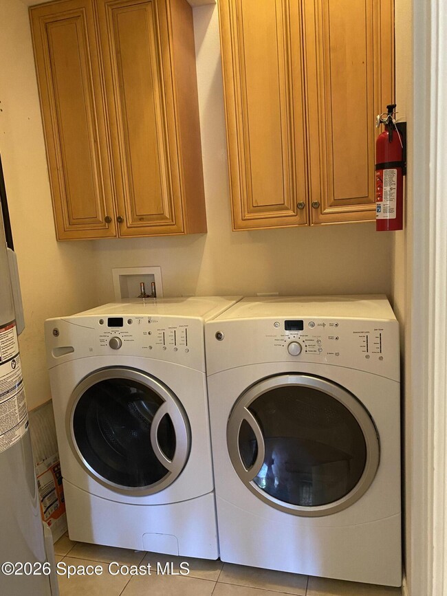 Building Photo - 4530 Radiant Way