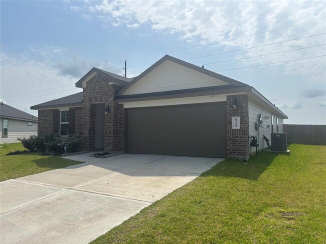 Building Photo - 8758 Shumard Oak Dr