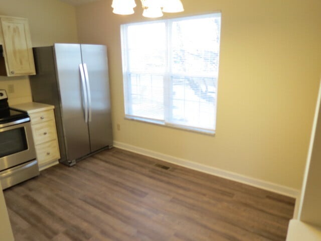 Building Photo - 4018 Cailin Dr