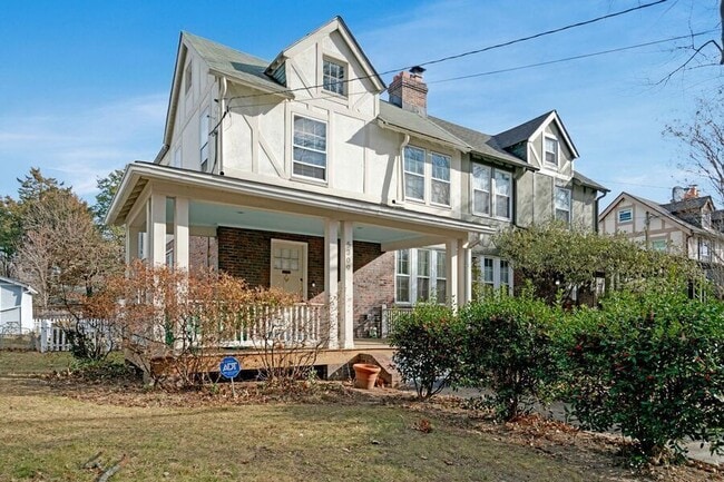 Building Photo - 5309 14th St NW