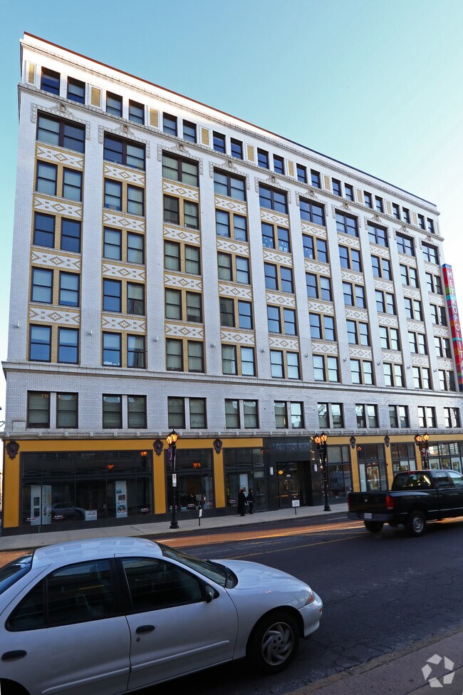 Metropolitan Artist Lofts 500 N Grand Blvd Saint Louis MO 63103