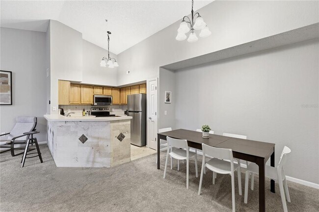 Building Photo - 13001 Mulberry Park Dr