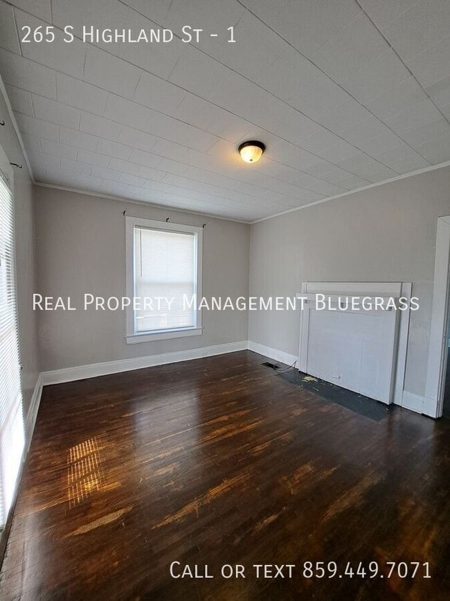 Building Photo - 265 S Highland St