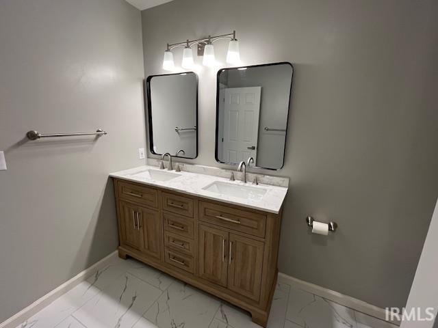 Building Photo - 3755 Carmona Dr
