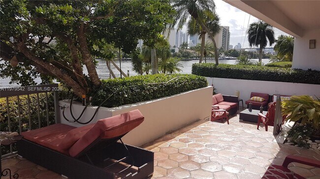 Building Photo - 19707 Turnberry Way