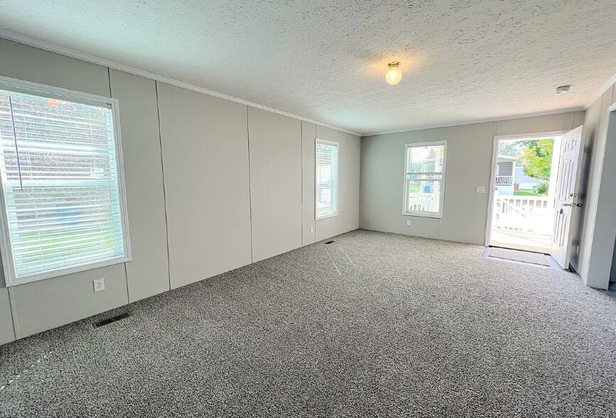 Building Photo - 6550 S Kimberly Dr