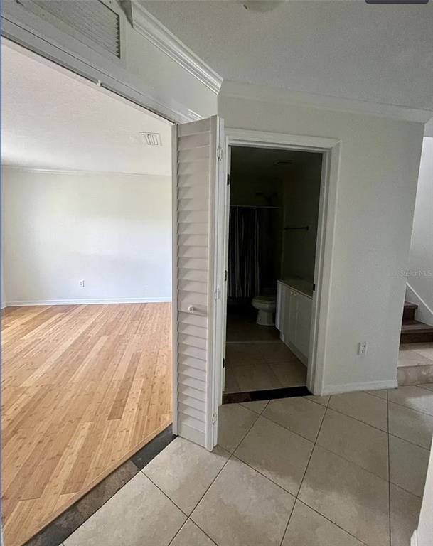 Building Photo - 2884 Club Cortile Cir