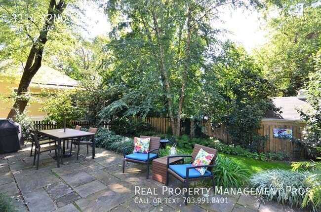 Building Photo - 3314 22nd St N