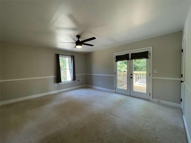 Building Photo - 759 Brownlee Ln