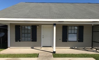 Building Photo - 214C Gloria St
