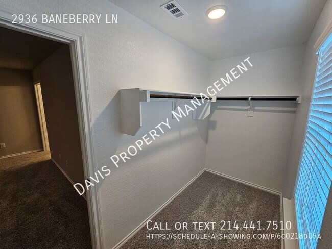 Building Photo - 2936 Baneberry Ln