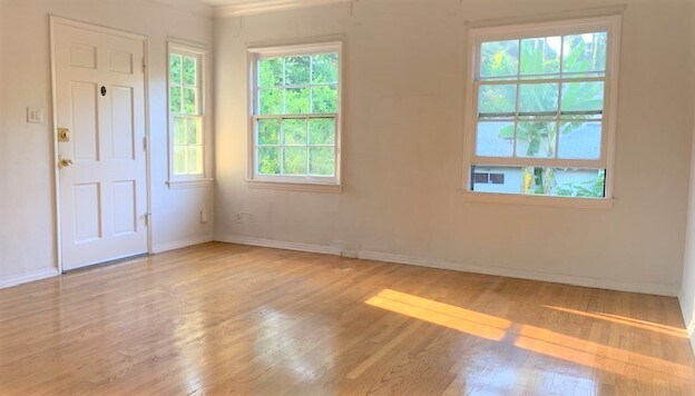 Living Room - 1714 N Ogden Dr