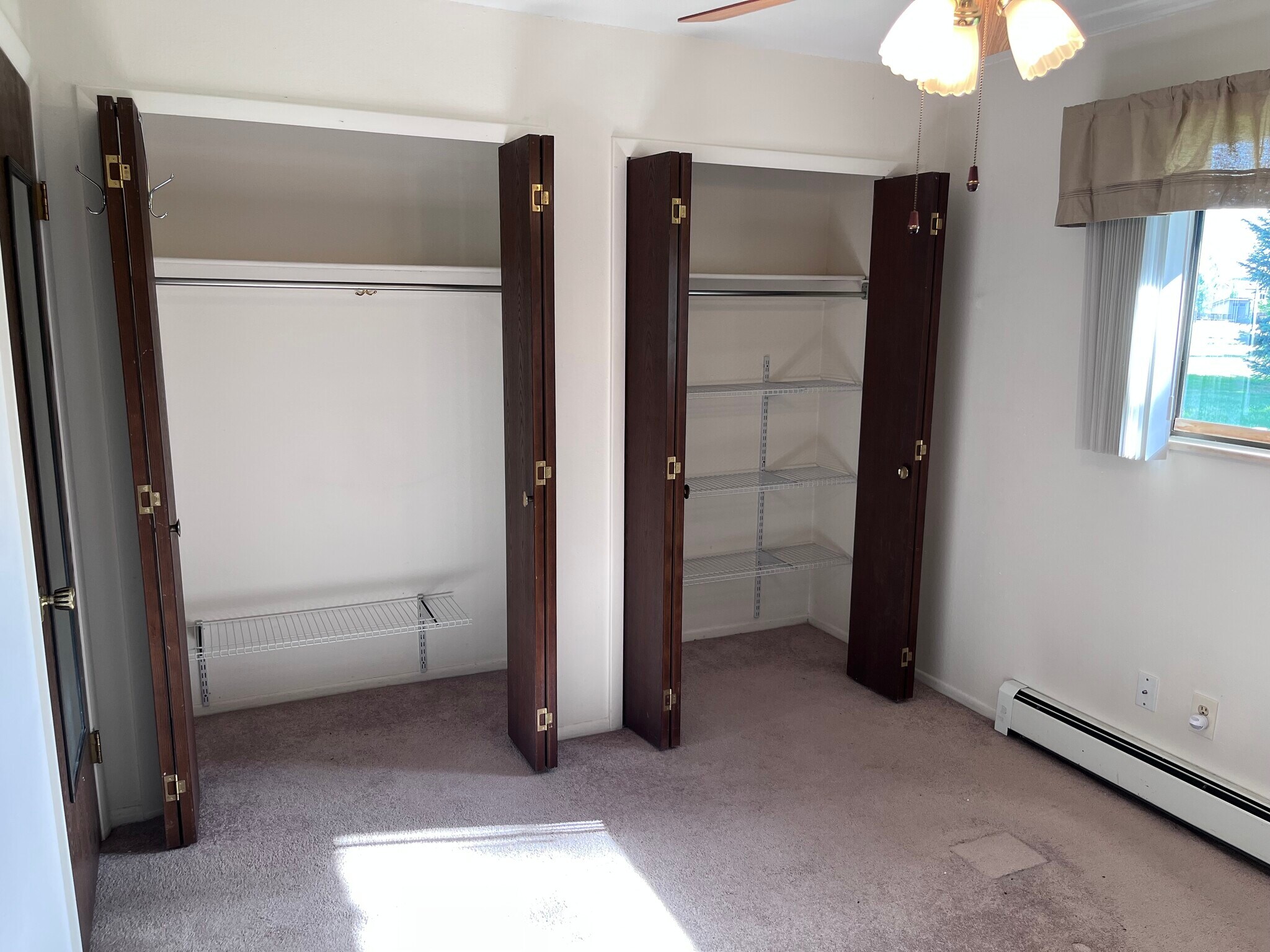 Building Photo - 2600 Parklake Ct