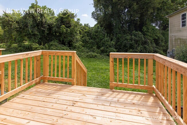 Building Photo - 2915 Ross Ave