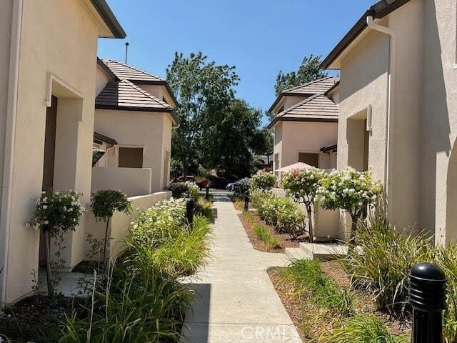 Building Photo - 28629 N Pietro Dr