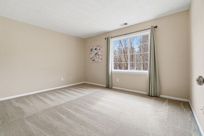 Building Photo - Freshly Renovated & Ready NOW! A First-Time Rental in Castleton! Pet Friendly - Fenced Yard - Gre...