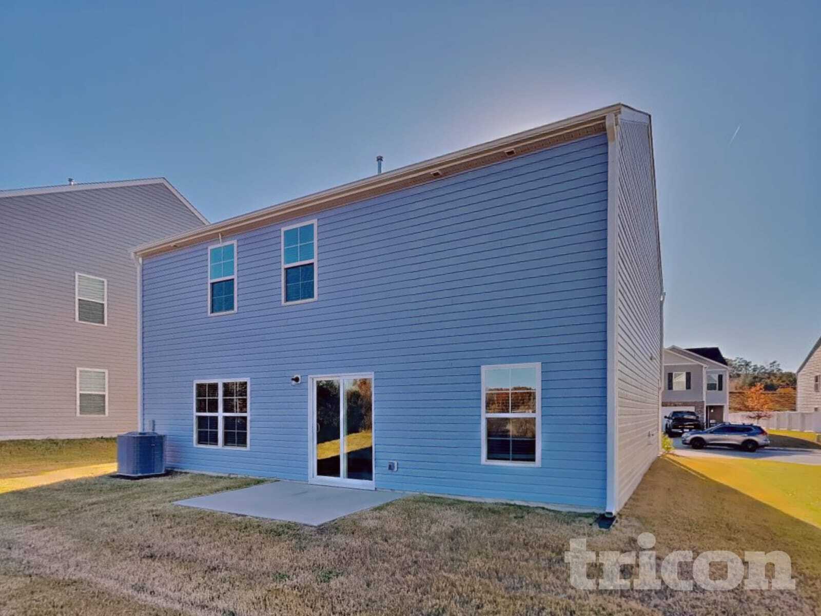 Building Photo - 5235 Ironwood Dr