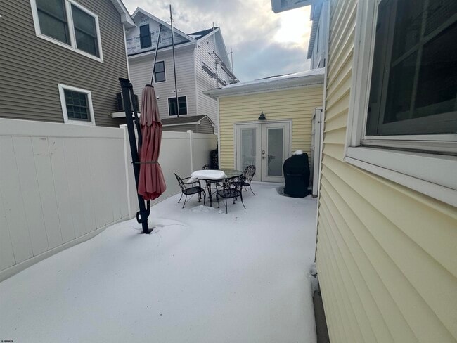 Building Photo - 29 N Hanover Ave