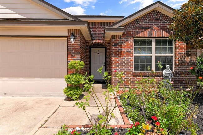 Building Photo - 12814 Pirate Bend Dr