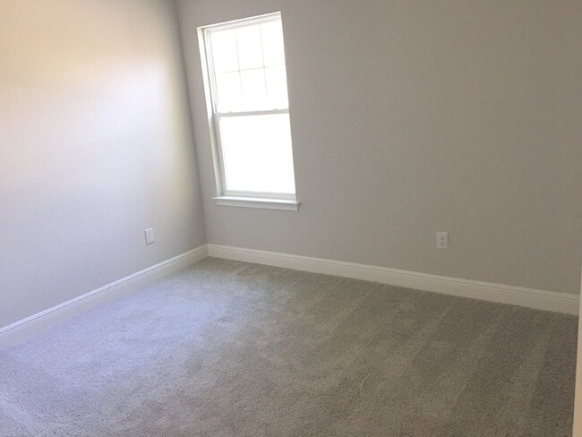 Building Photo - 6117 Grand Sonata Ave