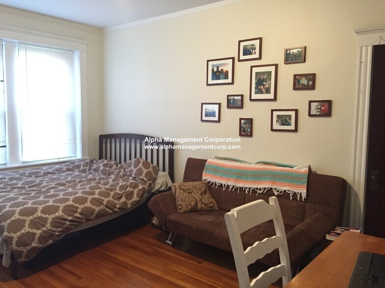 Building Photo - 17-19 Washington St. Unit 309