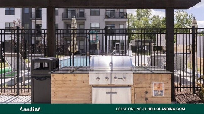 Building Photo - 8506 Westfield Blvd
