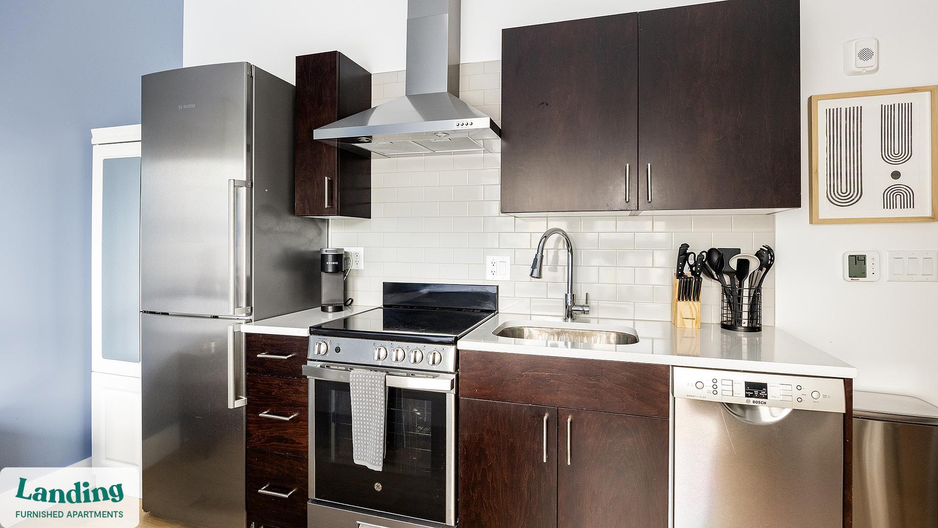 Building Photo - 135 Adams St