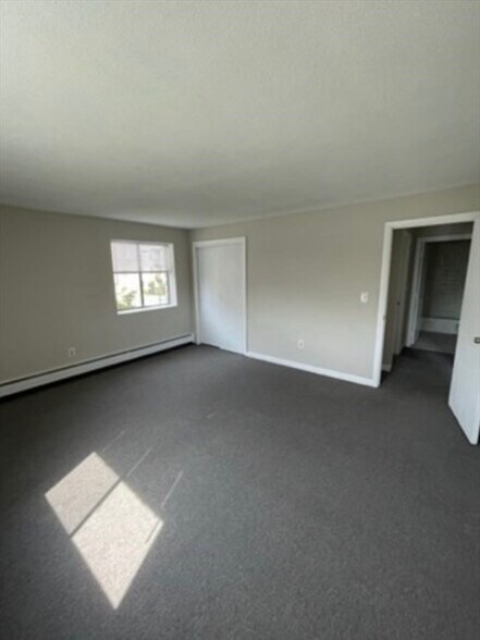 Building Photo - 52 Assunta Rd
