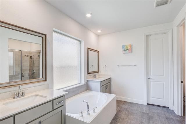 Building Photo - 7597 Sanctuary Dr