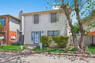 Building Photo - 8617 Mapletwist St