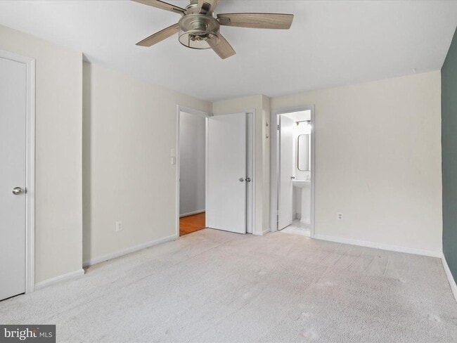 Building Photo - 6502 Coachleigh Way