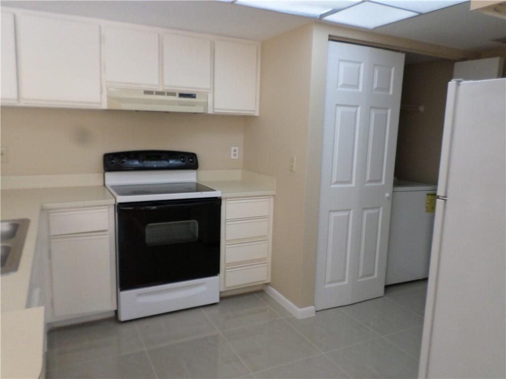 Building Photo - 9244 W Atlantic Blvd