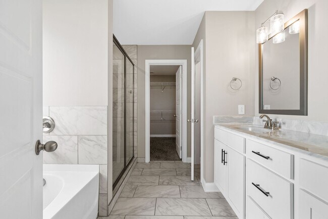 Building Photo - 1398 Citadel Dr