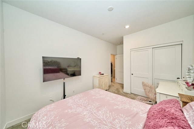 Building Photo - 10526 Triple Crown Ln