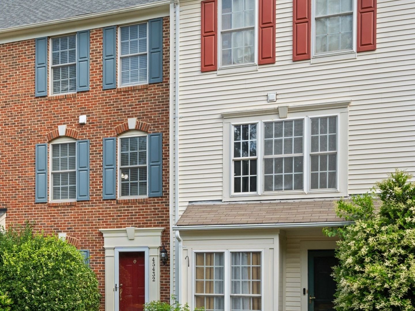 Building Photo - 45432 Oak Trail Square