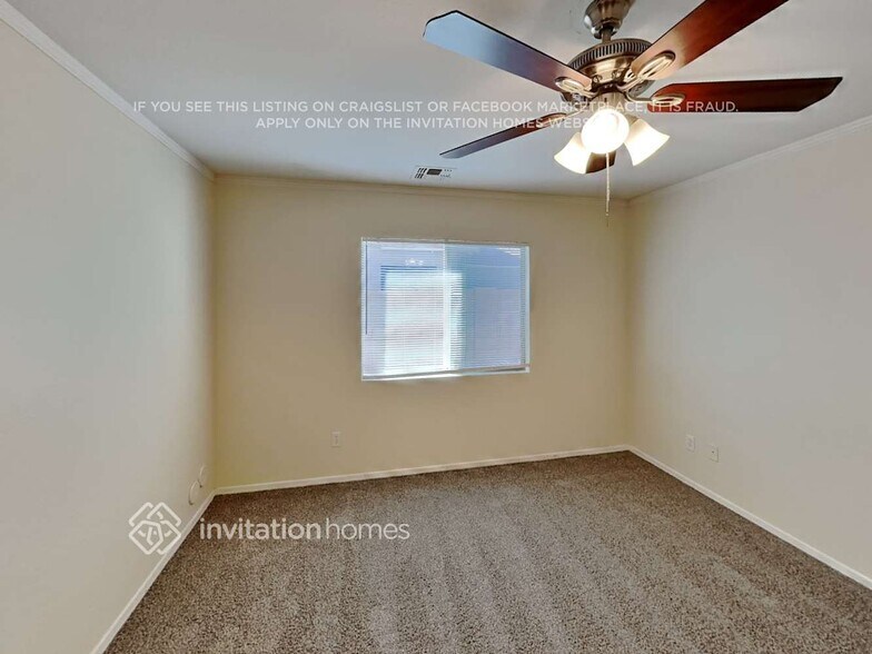 Building Photo - 17831 W Ventura St